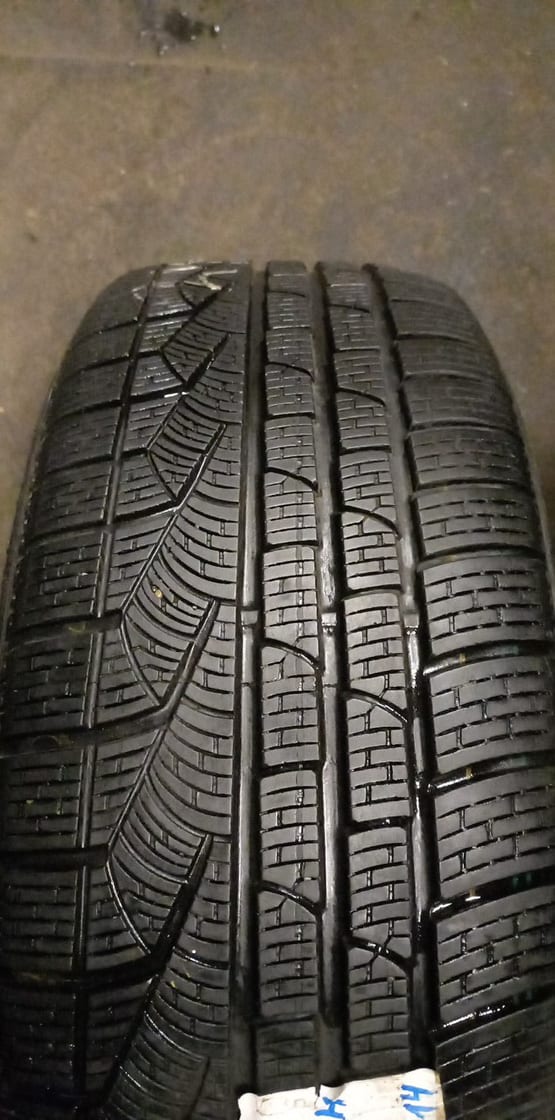 lamellrehv Pirelli Sottozero Winter 210 Serie 2