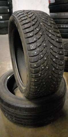 Winter studded Nokian Hakkapeliitta 9 SUV