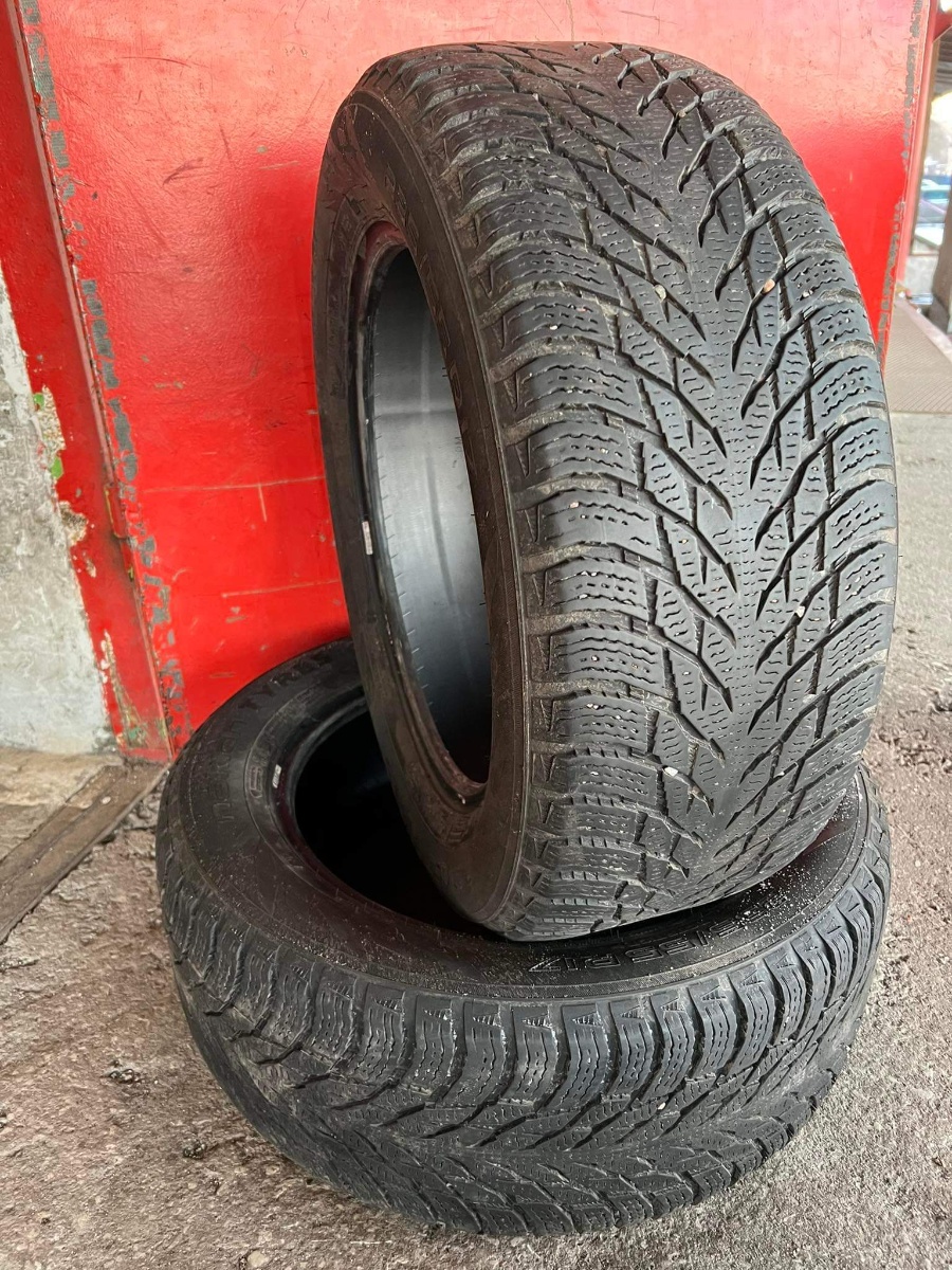 lamellrehv Nokian Hakkapeliitta R3 SUV