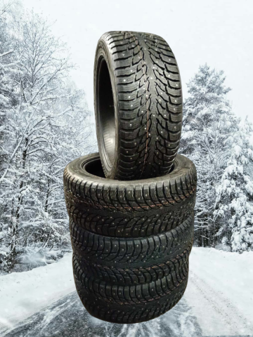 Winter studded Nokian Hakkapeliitta 9 SUV