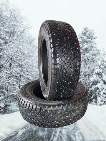 Winter studded Nokian Hakkapeliitta 9 SUV