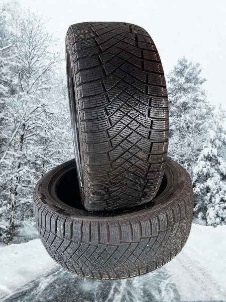 Nastarenkaat Pirelli WINTER ICE ZERO FR