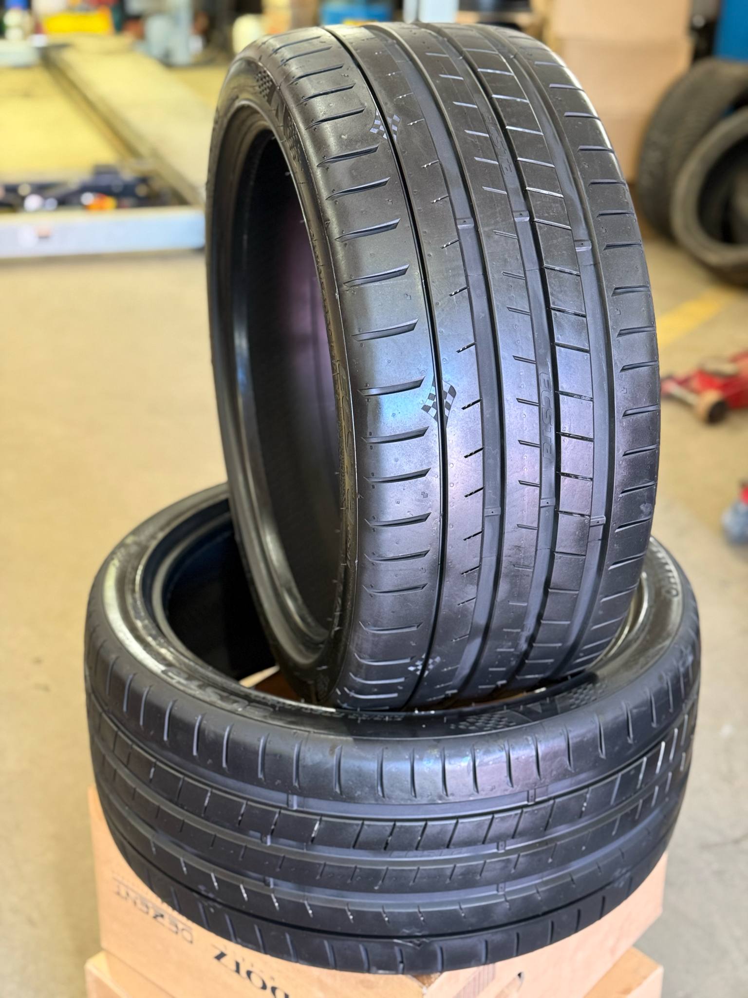 suverehv Kumho Ecsta PS91