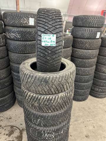 Nastarenkaat Goodyear Ultra Grip Ice Arctic