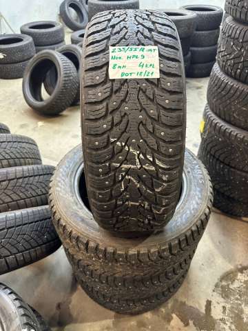 Winter studded Nokian Hakkapeliitta 9 SUV