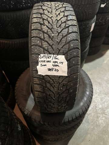 Winter studded Nokian Hakkapeliitta C4
