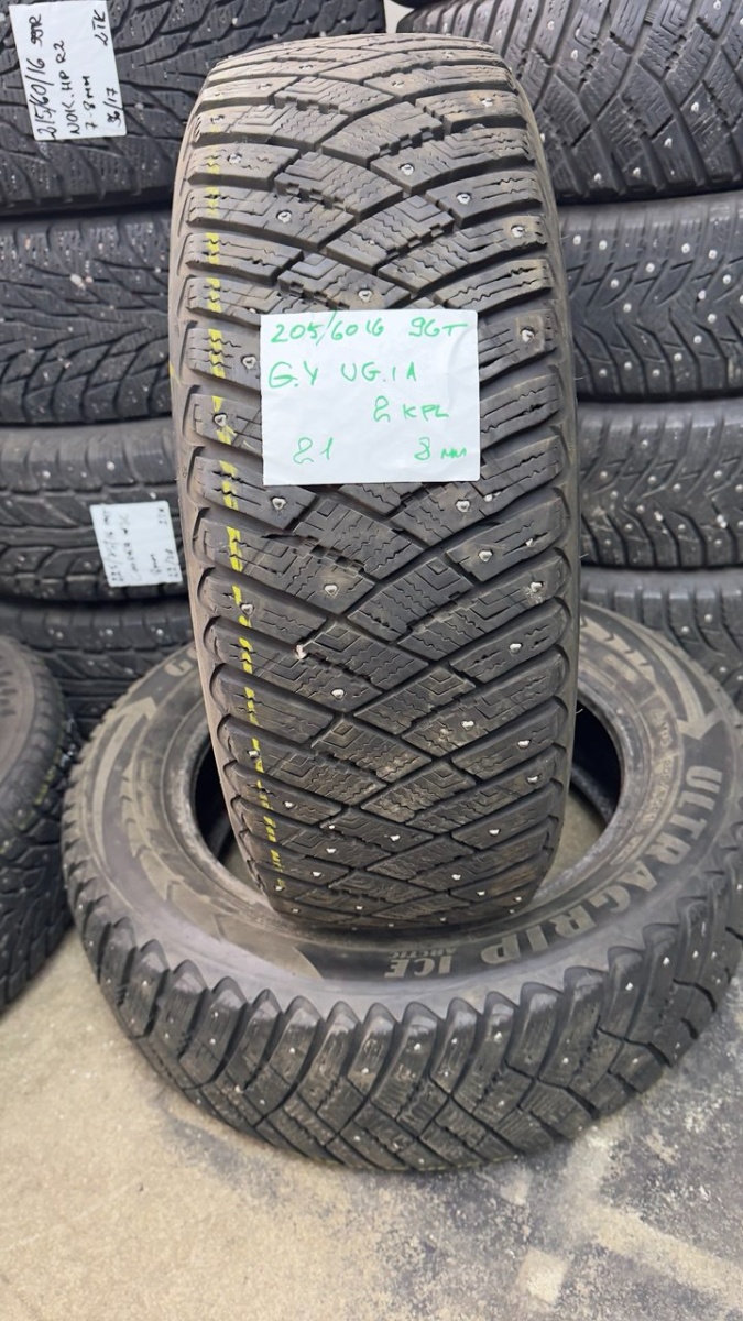 naastrehv Goodyear Ultra Grip Ice Arctic