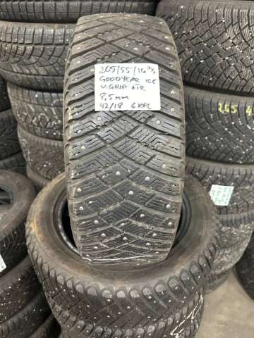 Nastarenkaat Goodyear Ultra Grip Ice Arctic