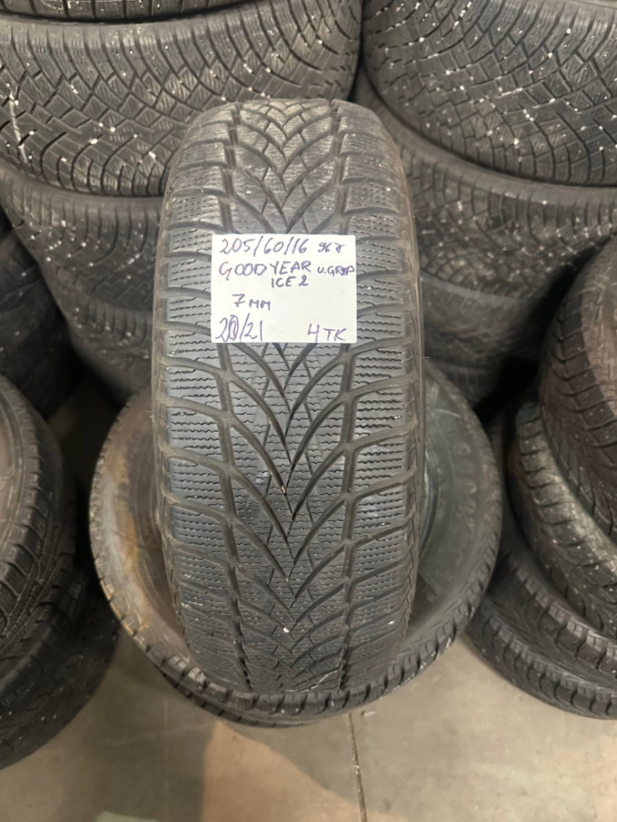 lamellrehv Goodyear UltraGrip Ice 2