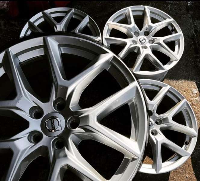 aluvanteet Volvo Original