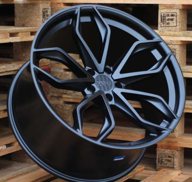 aluvanteet Haxer HX011(E255221003S)BlackHalfMatt(BLHM)HAXER(K4+P2)(Front
