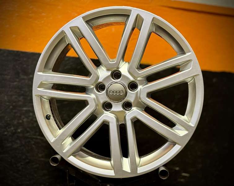 aluvanteet Audi Original