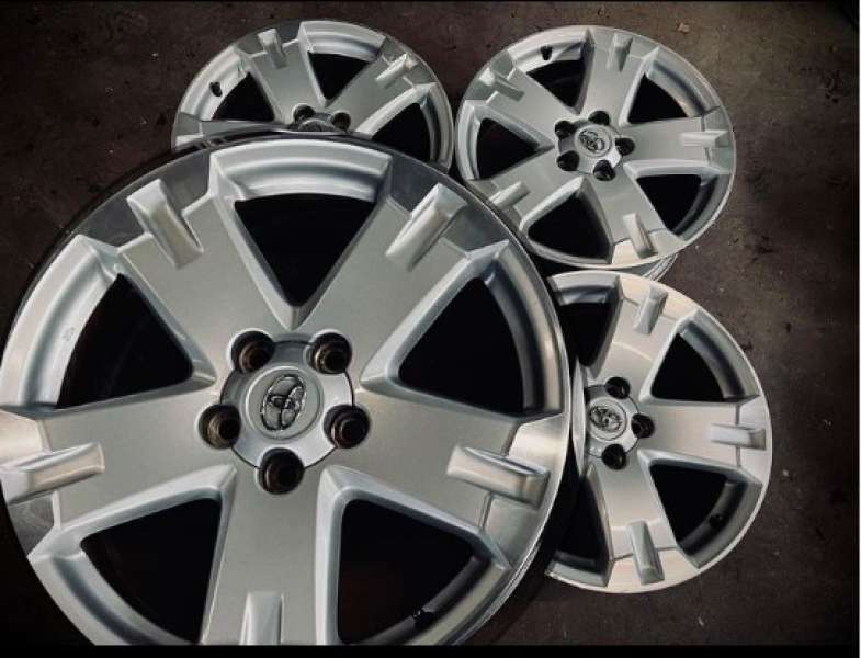 aluvanteet Toyota Original