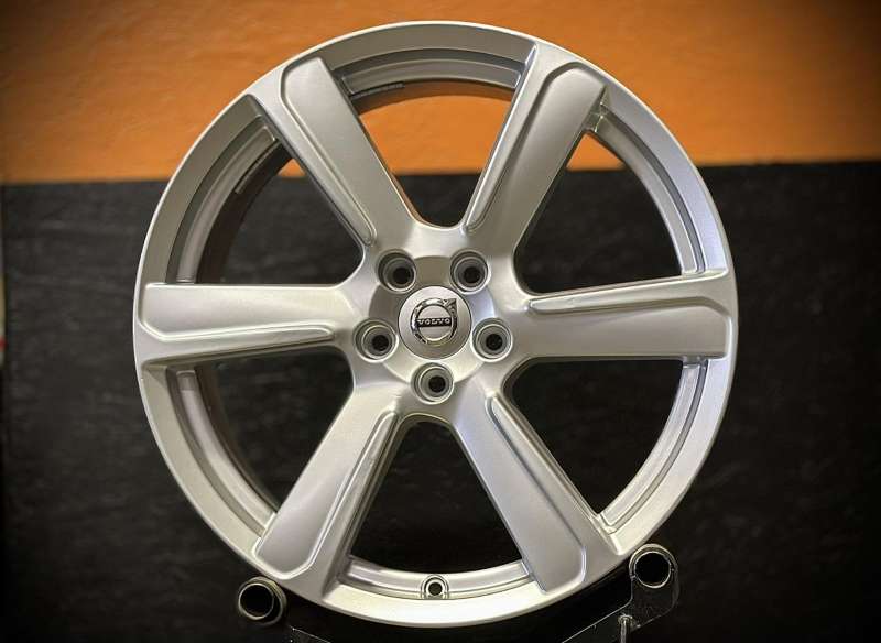 aluvanteet Volvo Original