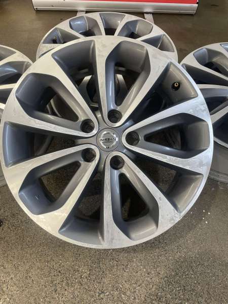 aluvanteet Nissan Originaal